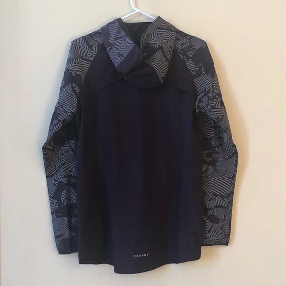 Nike Jacket - Picture 5 of 5